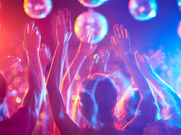 SE XL-Singleparty 40+ Wageningen + diner, workshop & overnachting, wandeling! Singles & niet Singles