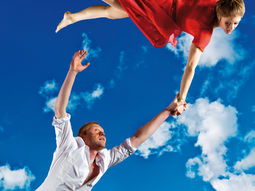 Ontmoet de Liefde tijdens HaRT! Vis a Vis speelt locatietheater. Almere-Strand. Singles 40+