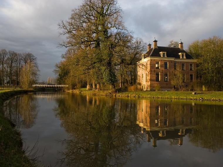 Wandelcafé Utrecht. Amelisweerd. Wandelen singles 40+ 50+ GAAT NIET DOOR
