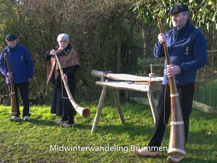 Midwinterhoornwandeling Brummen 10 km.