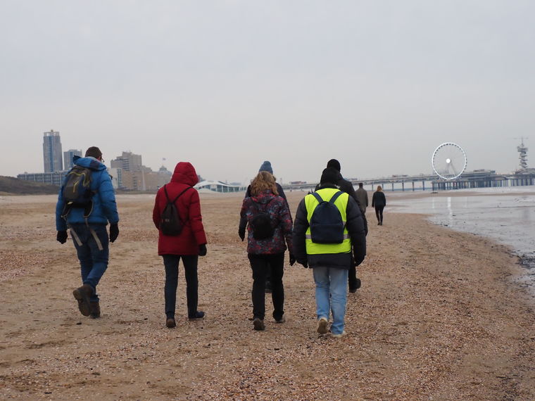 Wandelen strand en duinen Scheveningen