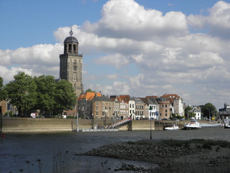 Wandelcafé Deventer uiterwaarden. Singles 35+