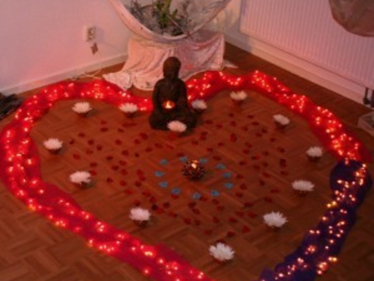 Oud en nieuw retraite. Yoga, meditatie, feest op schip Gorinchem. 5 dagen