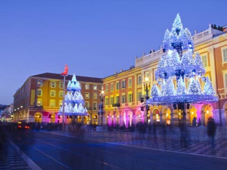 Singlereis Kerst Cote d'Azur. Franse en Italiaanse Bloemenriviera. 8 dgn