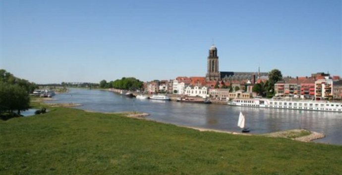 Wandelcafé Deventer uiterwaarden. Singles 35+