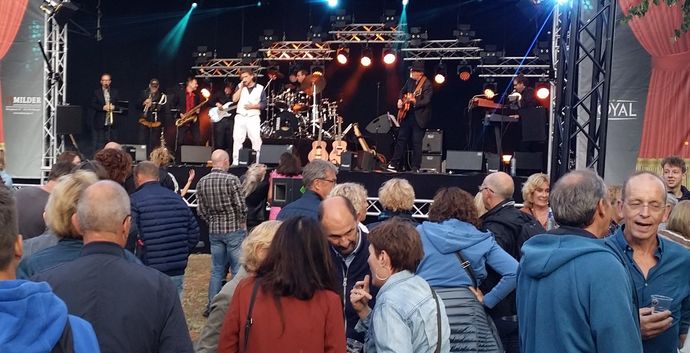 Vierdaagsefeesten Nijmegen. Night Flight, Peanuts en Queen. Gratis!