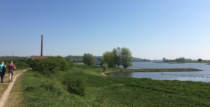 SE Nieuwjaars Wandelcafe Wageningen. Wandelen Singles 40+ 50+ 60+
