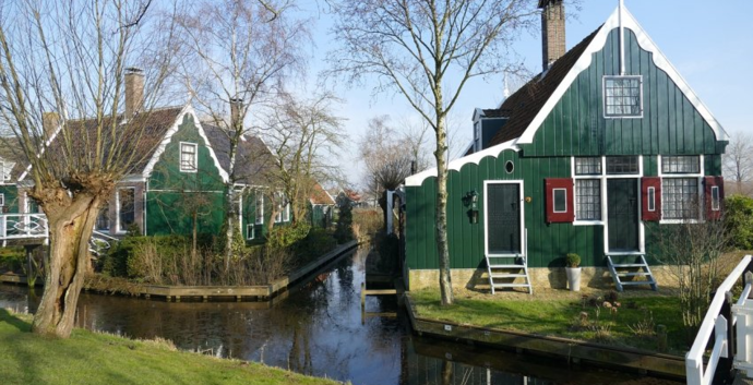 Wandelen. Ontdek de Zaanse Schans met singles!