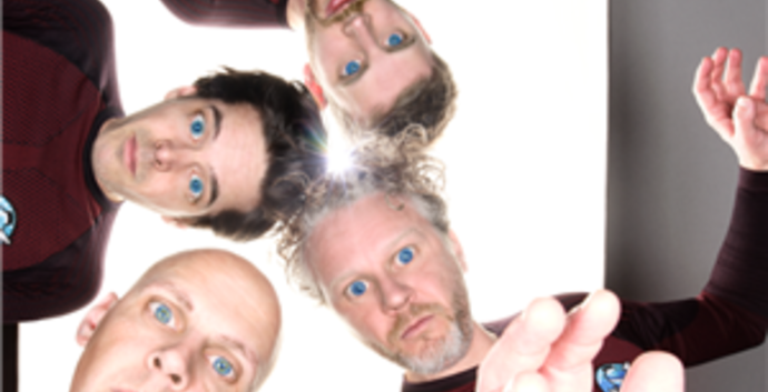 Nat. Theaterweekend - Ede Cabaret 'In Space' van 'Op Sterk Water' voor 10 euro