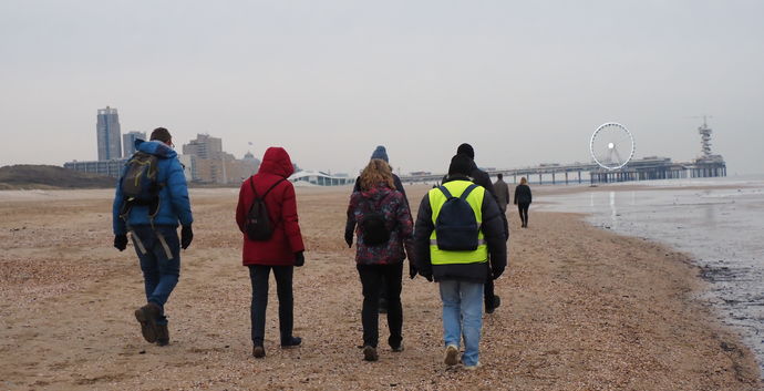 Wandelen strand en duinen Scheveningen