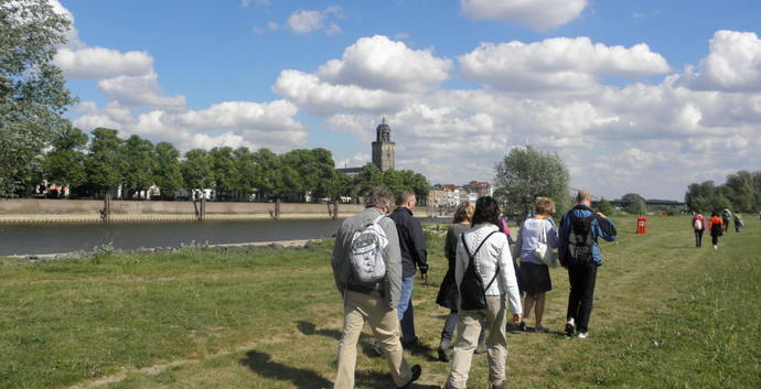 Wandelcafé Deventer uiterwaarden. Singles 35+