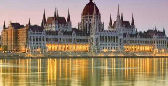 Citytrip beleef Boedapest. 4 dagen. Singles 45+